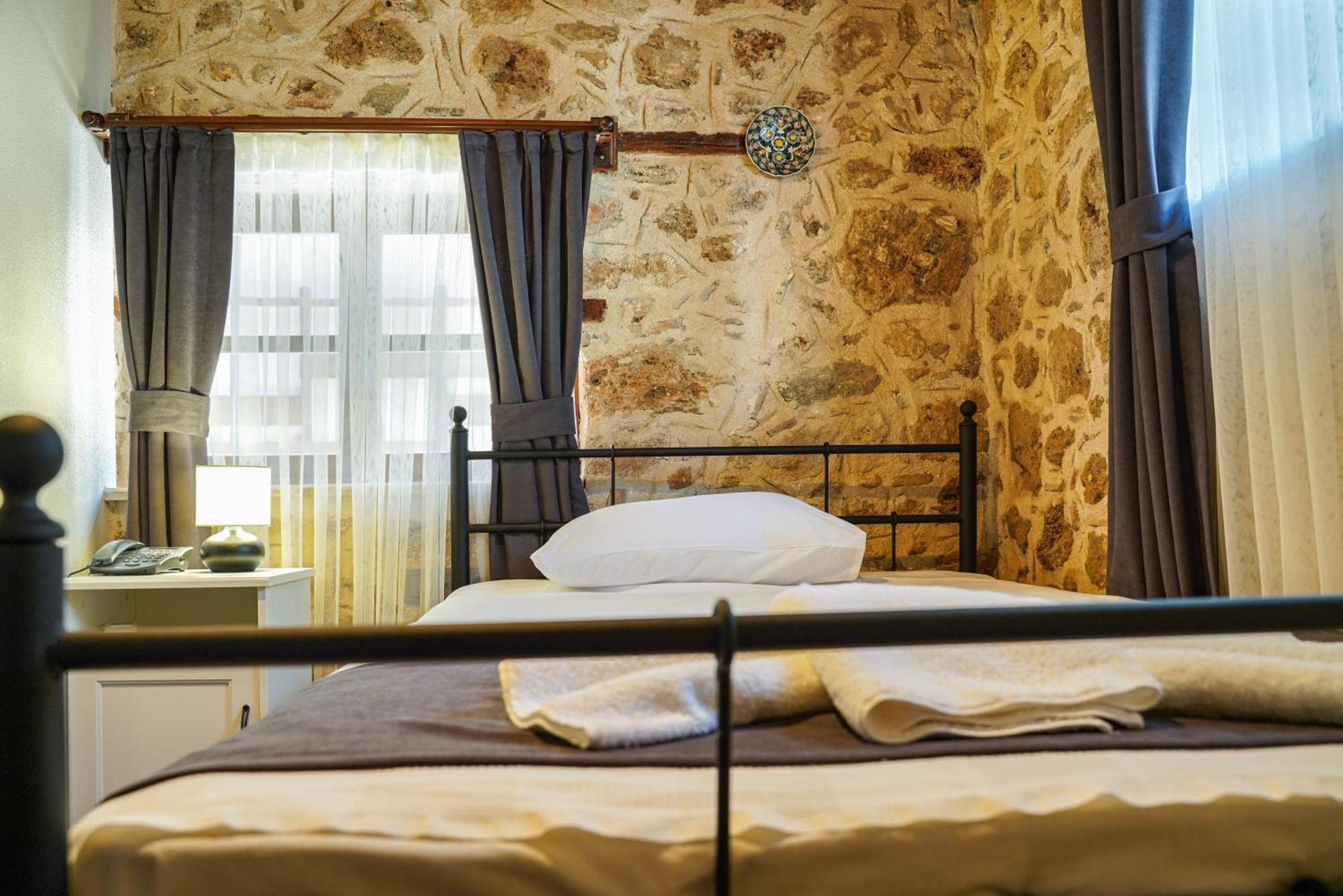 La Casa Carina Panzió Antalya Kültér fotó